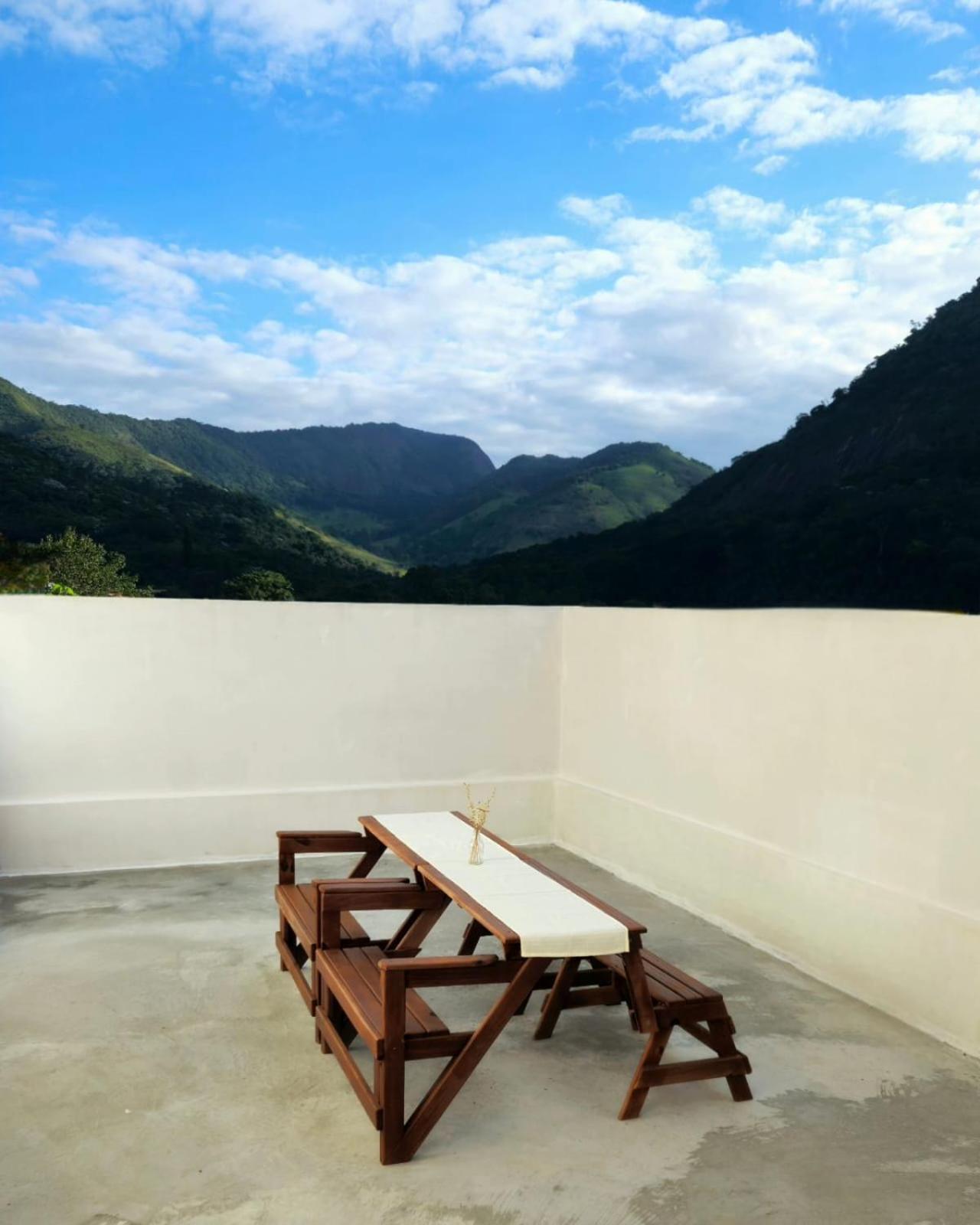 Cantinho Na Serra - Apartamento Santa Maria Madalena Exterior foto